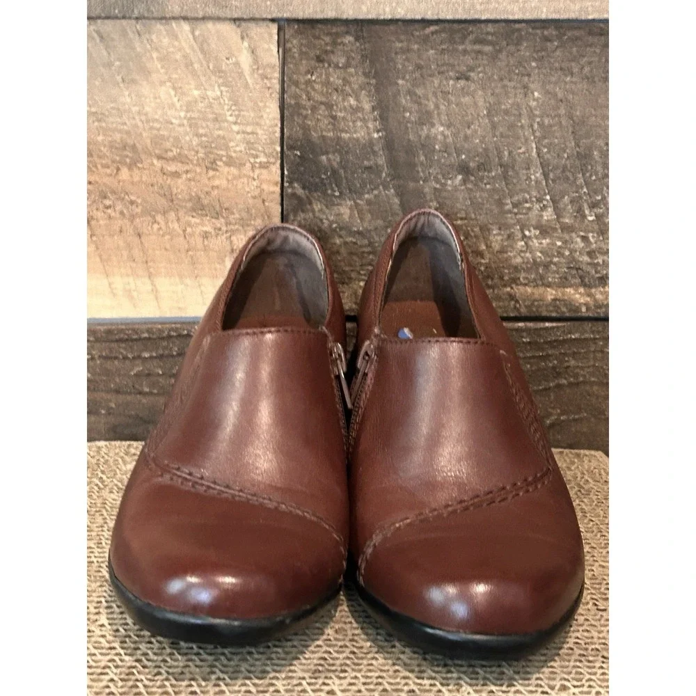 Clarks Bendables Ingalls Congo Brown Leather Bootie Sz 7.5M‎ 66749 Zip Up